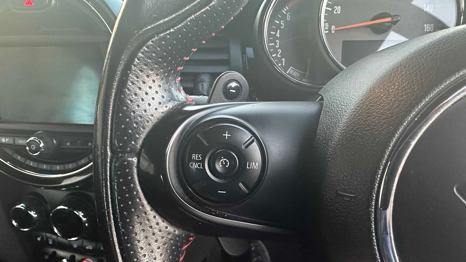 Used MINI Convertible 2020 for sale - 77859195: Photo 15