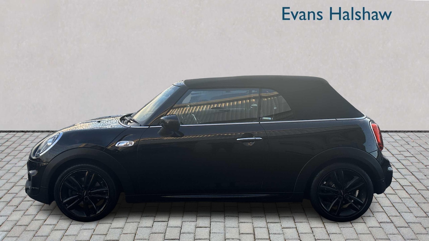 Used MINI Convertible 2020 for sale - 77859195: Photo 4