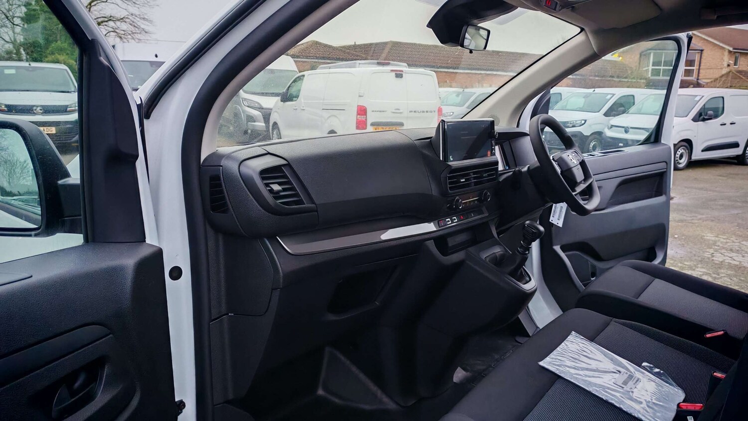 Used Vauxhall Vivaro 2025 for sale - 77860553: Photo 21