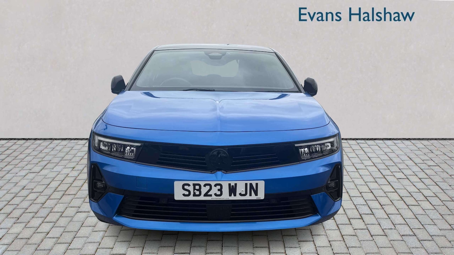 Used Vauxhall Astra 2023 for sale - 77857962: Photo 2