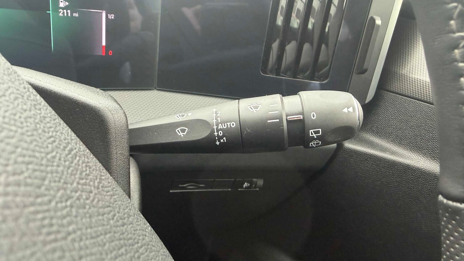 Used Vauxhall Astra 2023 for sale - 77857962: Photo 22