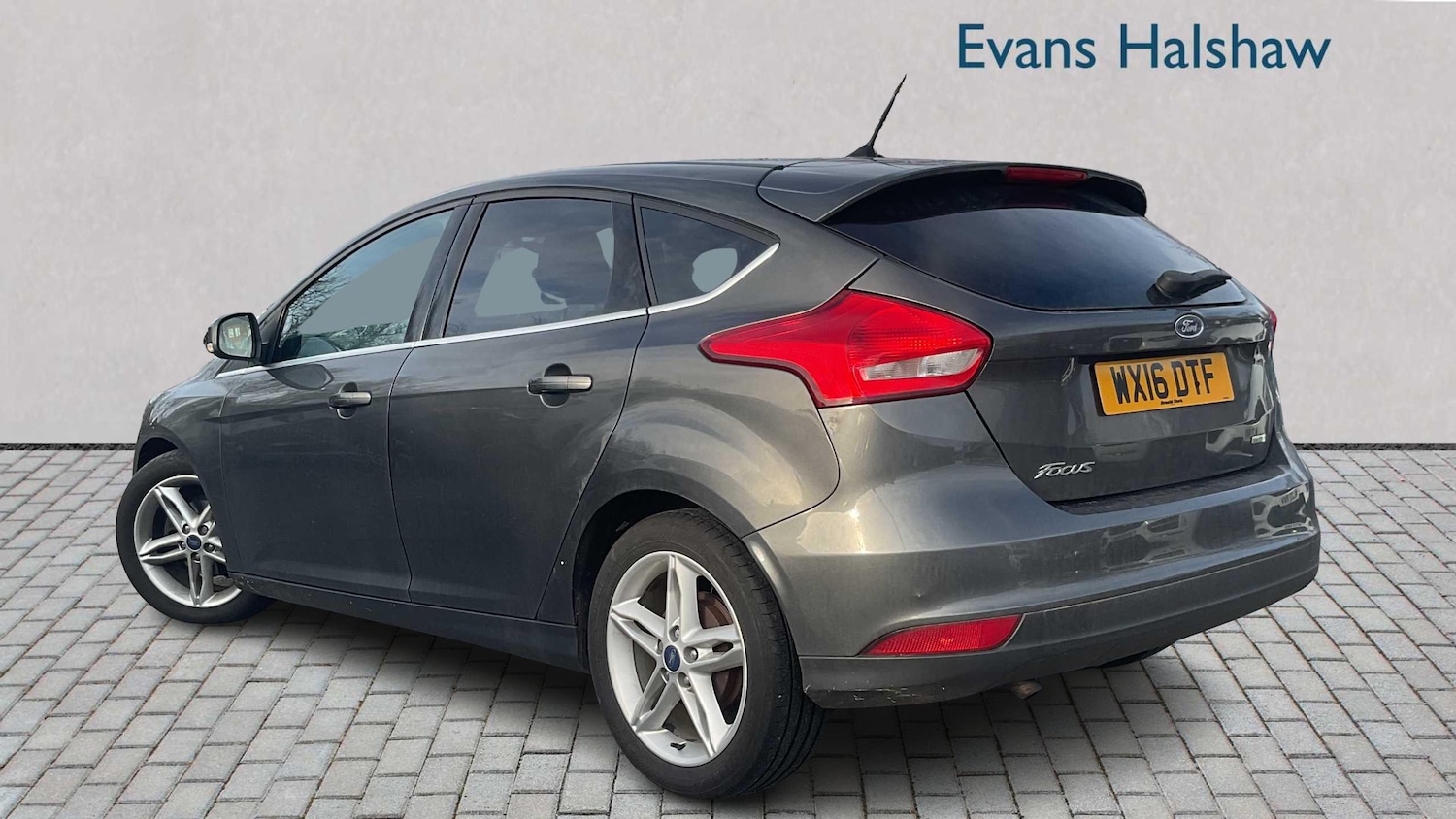 Used Ford Focus 2016 for sale - 77858244: Photo 2