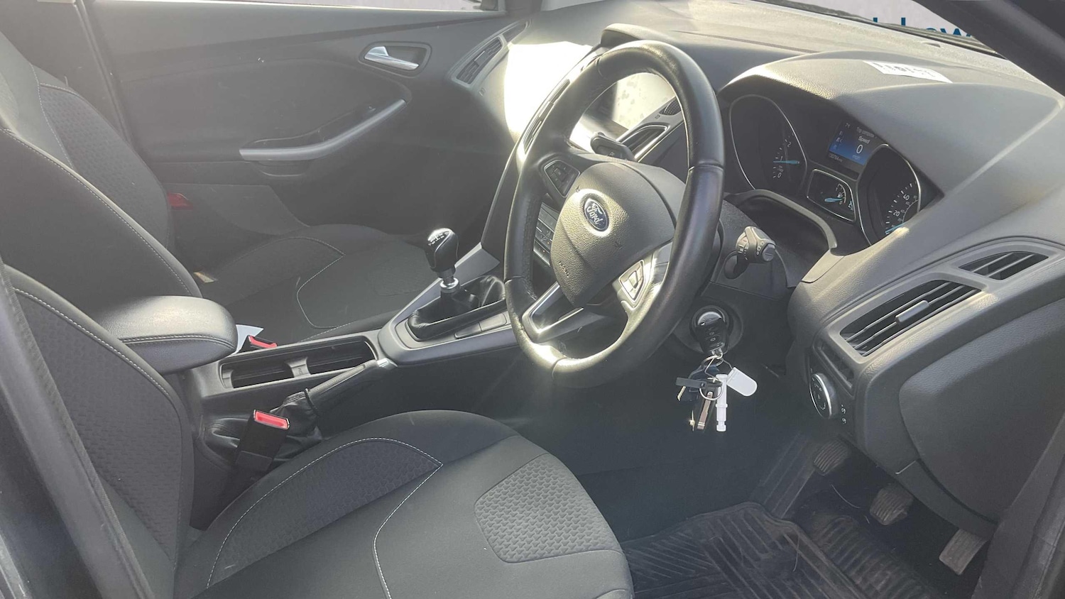 Used Ford Focus 2016 for sale - 77858244: Photo 3