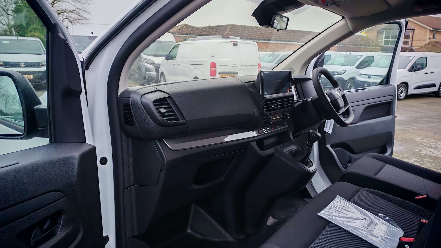 Used Vauxhall Vivaro 2025 for sale - 77858515: Photo 21