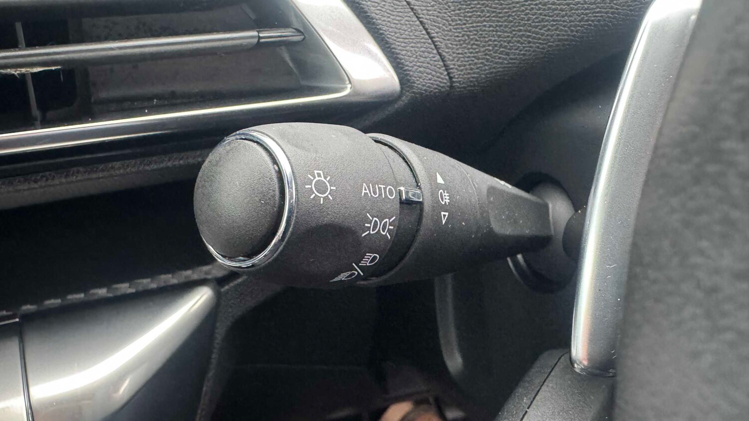 Used Peugeot 3008 2024 for sale - 77856441: Photo 16