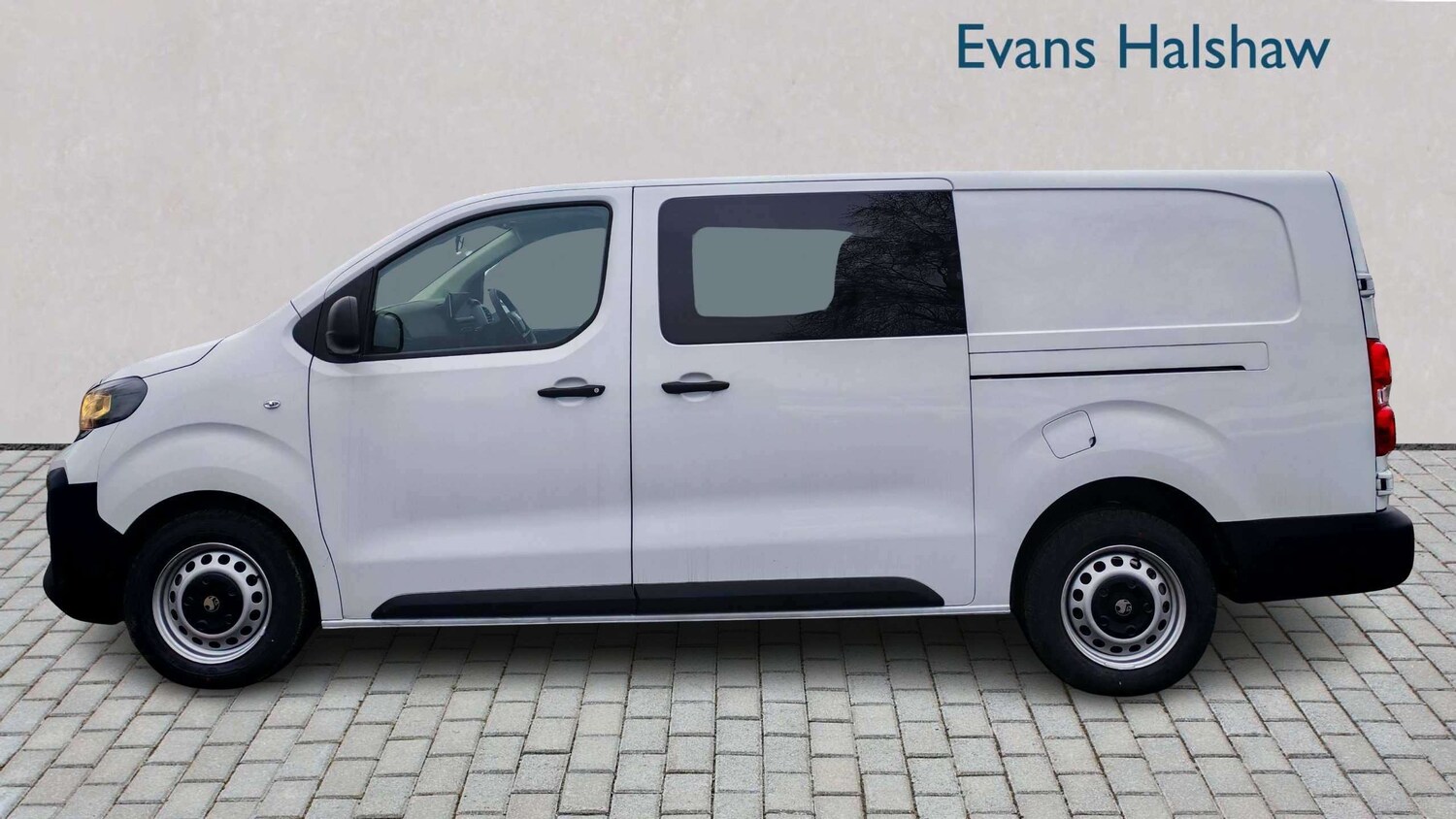 Used Vauxhall Vivaro 2025 for sale - 77856591: Photo 7