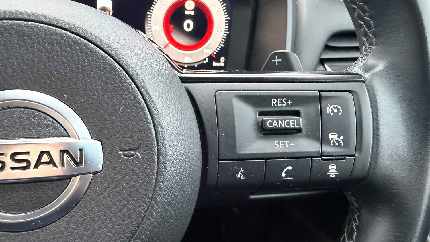 Used Nissan Qashqai for sale - 77860013: Photo 19