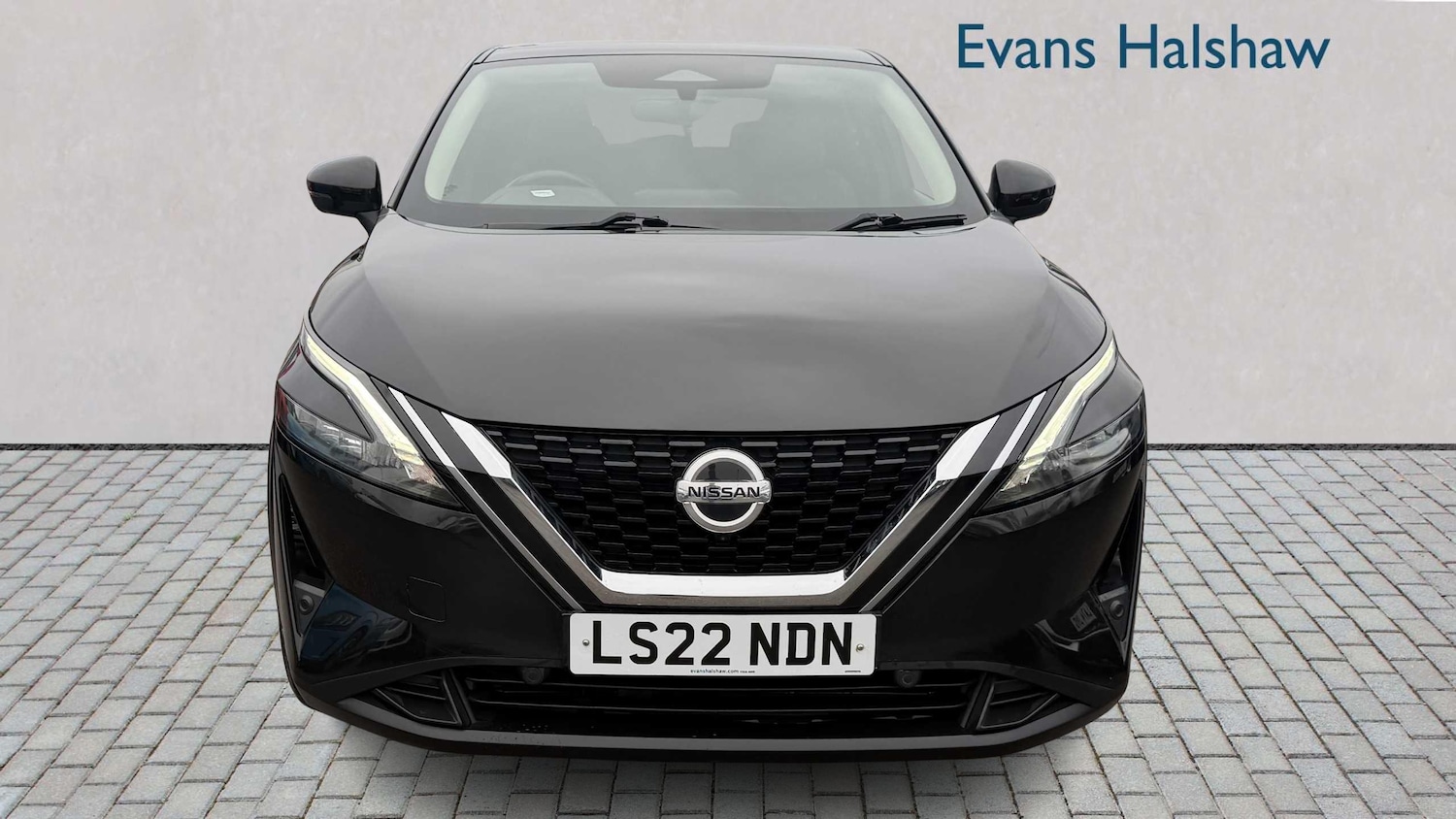 Used Nissan Qashqai for sale - 77860013: Photo 2