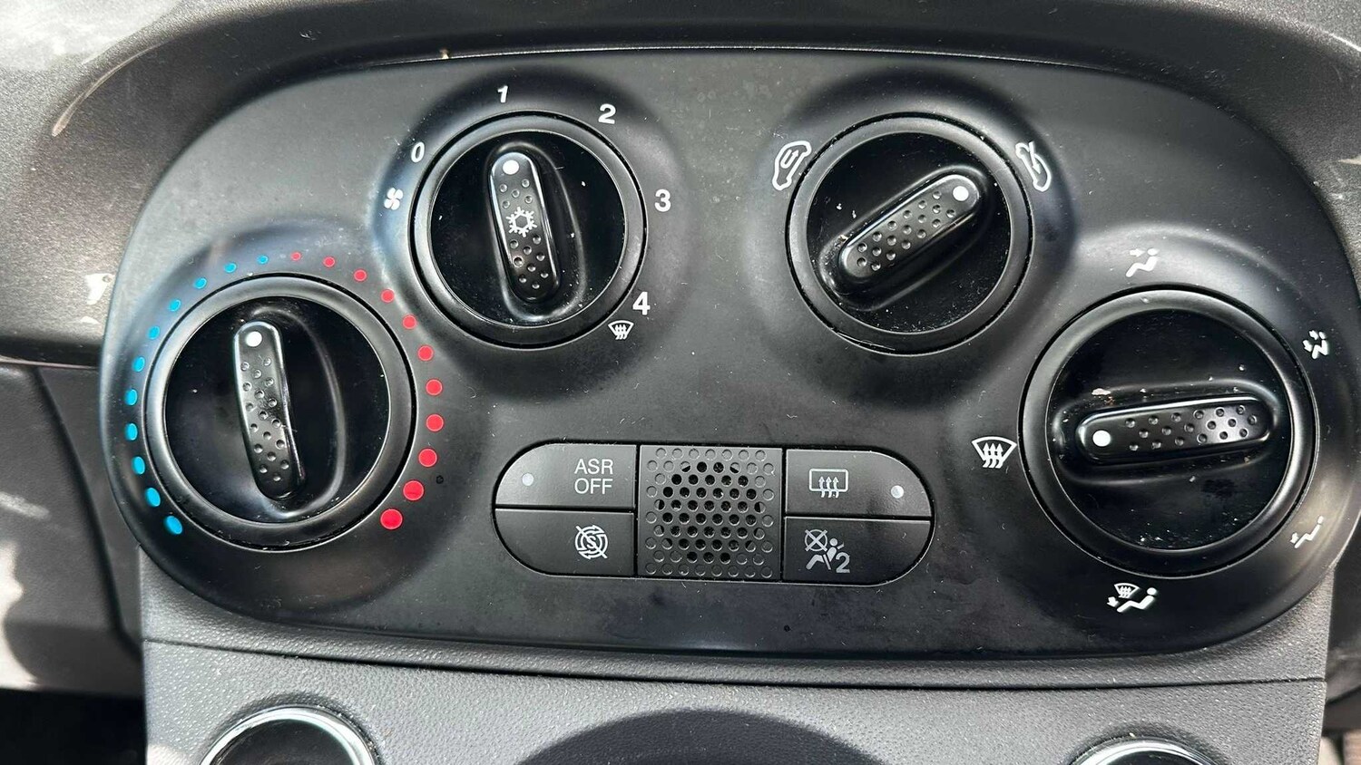 Used Fiat 500 for sale - 77860449: Photo 15