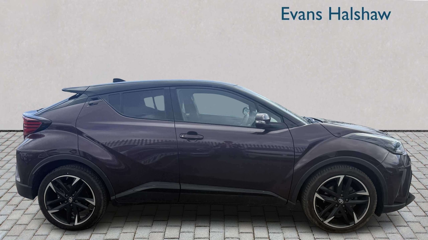Used Toyota C-HR 2023 for sale - 78077193: Photo 8