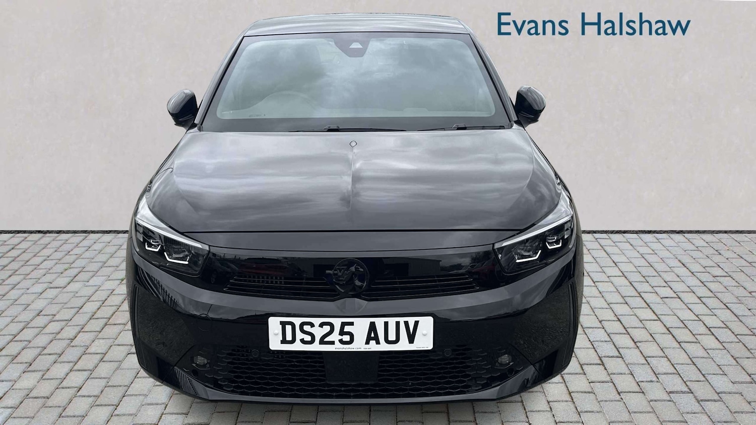 Used Vauxhall Corsa for sale - 77858814: Photo 2