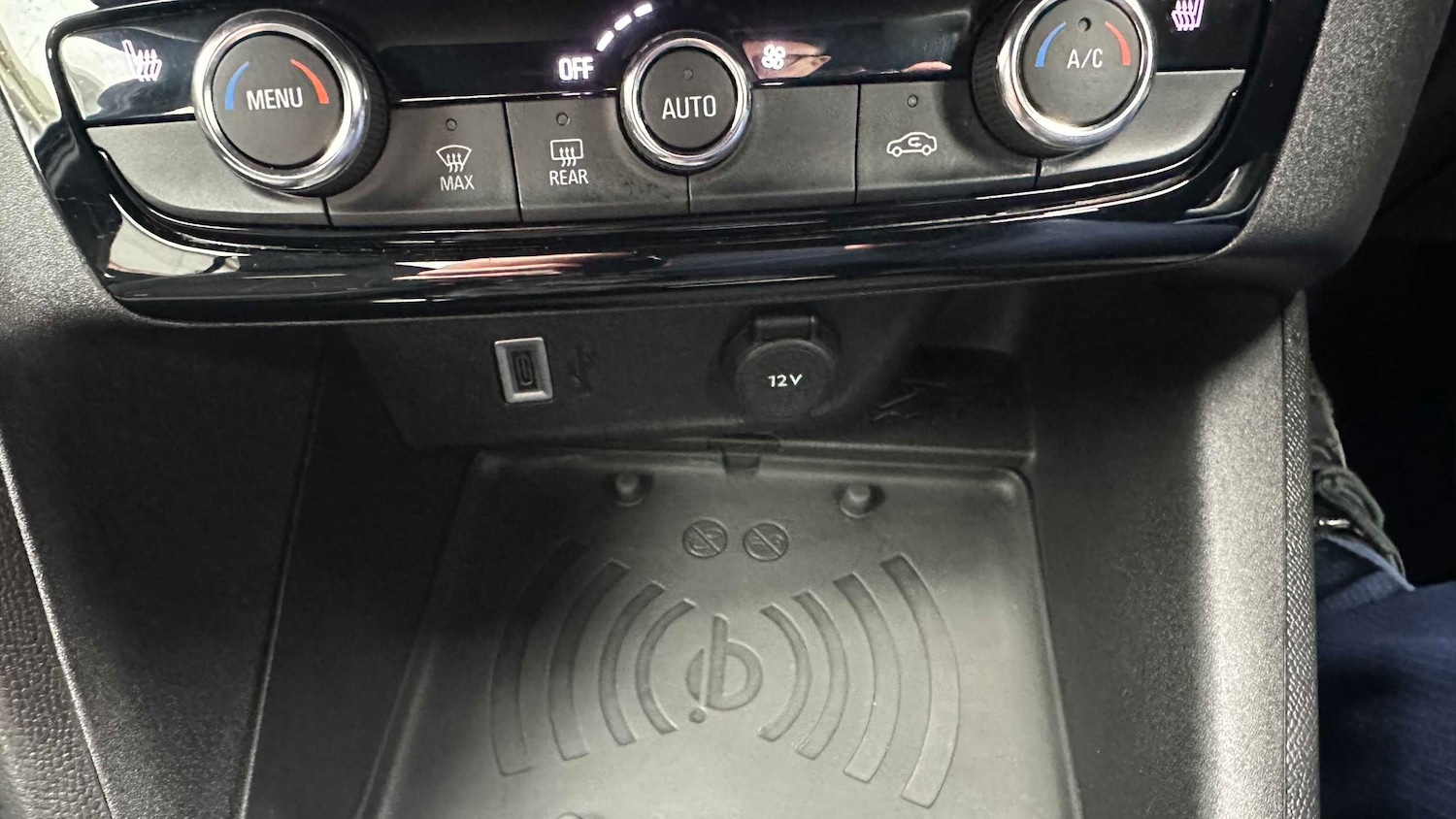 Used Vauxhall Corsa for sale - 77858814: Photo 28