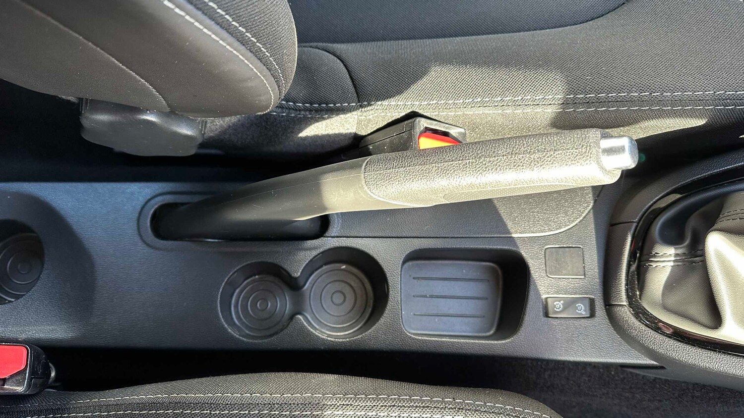 Used Renault Clio 2016 for sale - 77859655: Photo 24