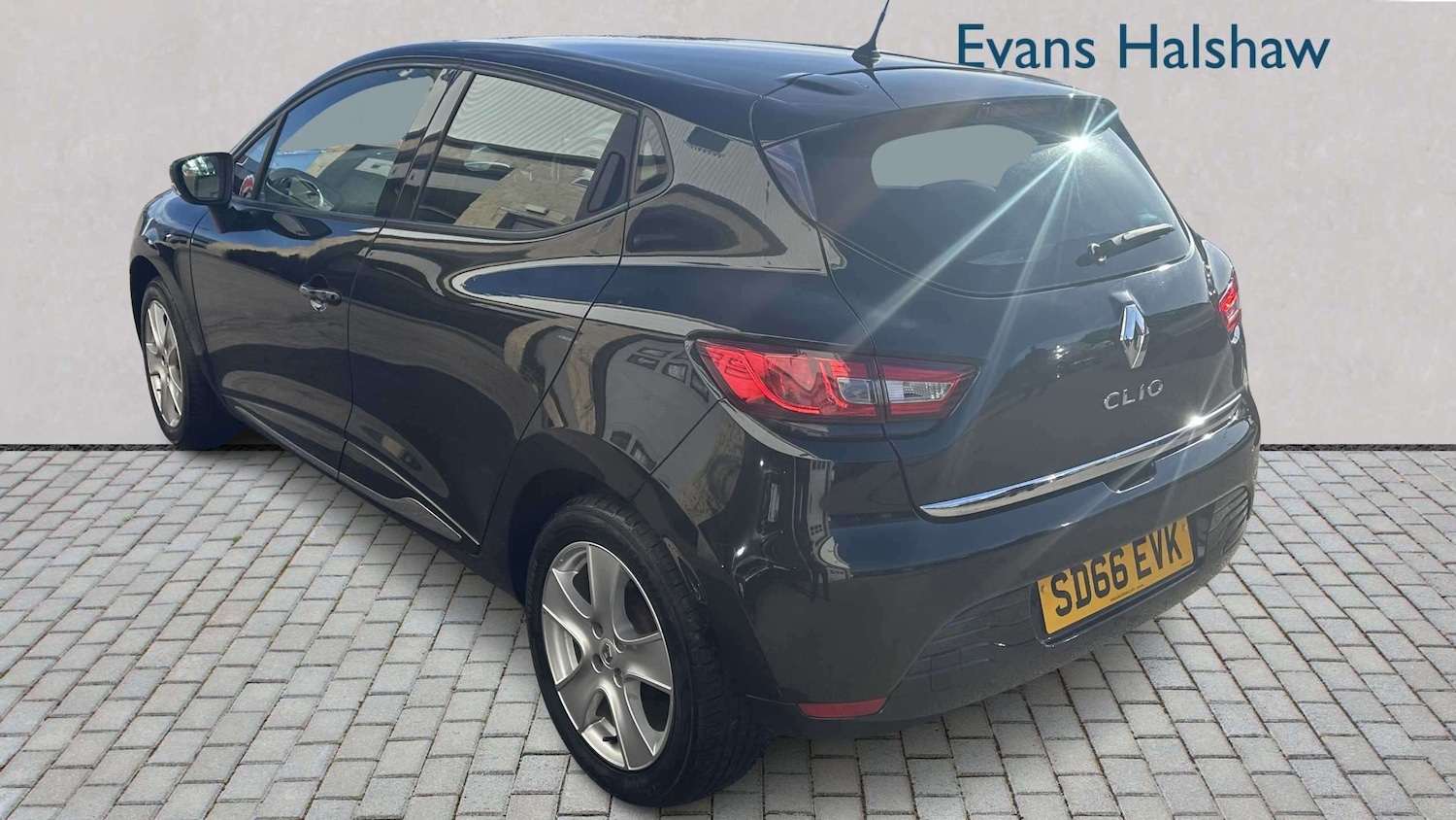 Used Renault Clio 2016 for sale - 77859655: Photo 5