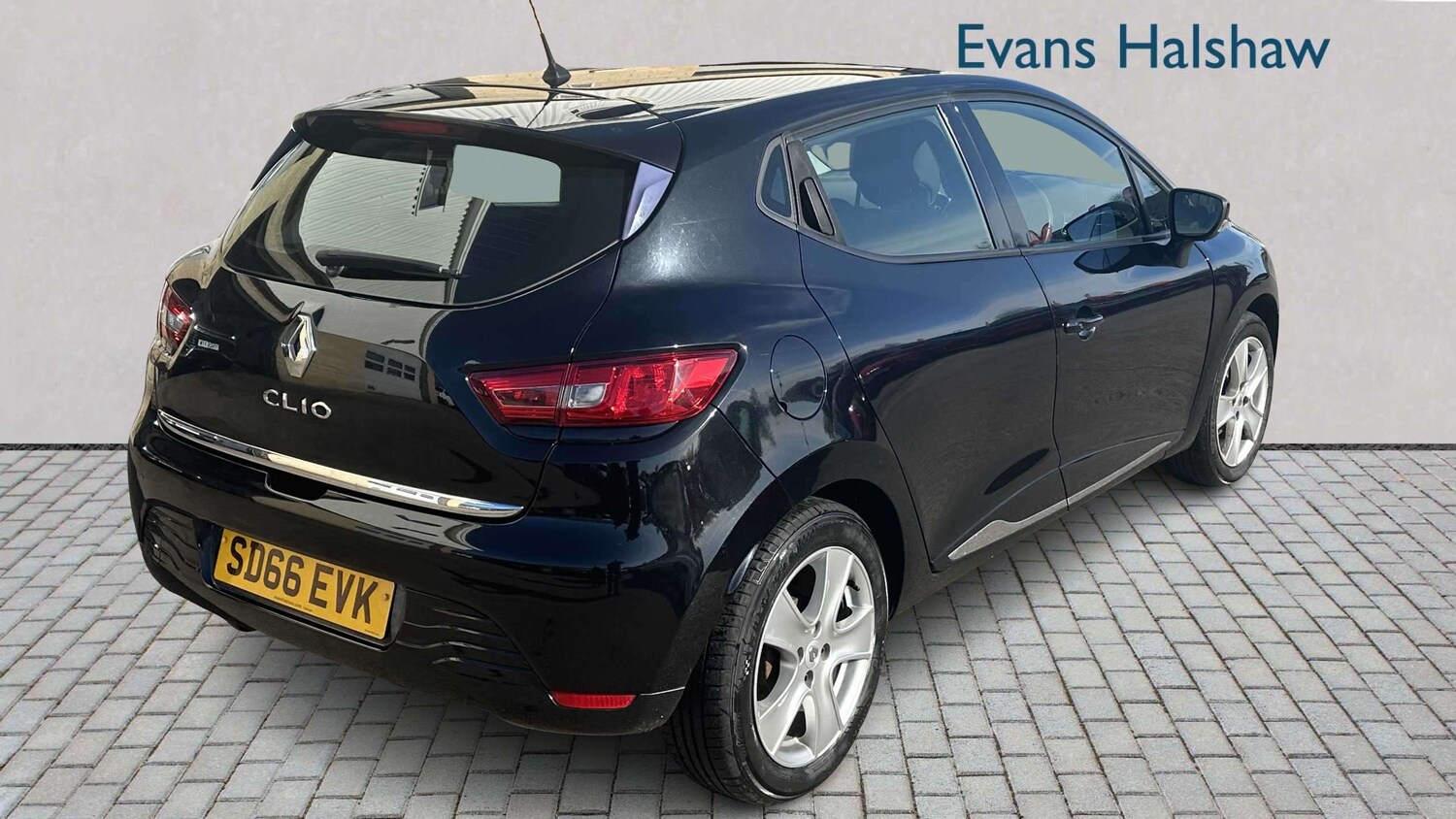 Used Renault Clio 2016 for sale - 77859655: Photo 7