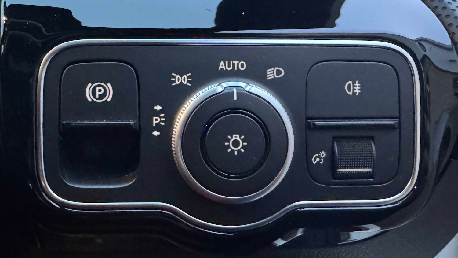 Used Mercedes-Benz A-Class 2019 for sale - 77859235: Photo 13