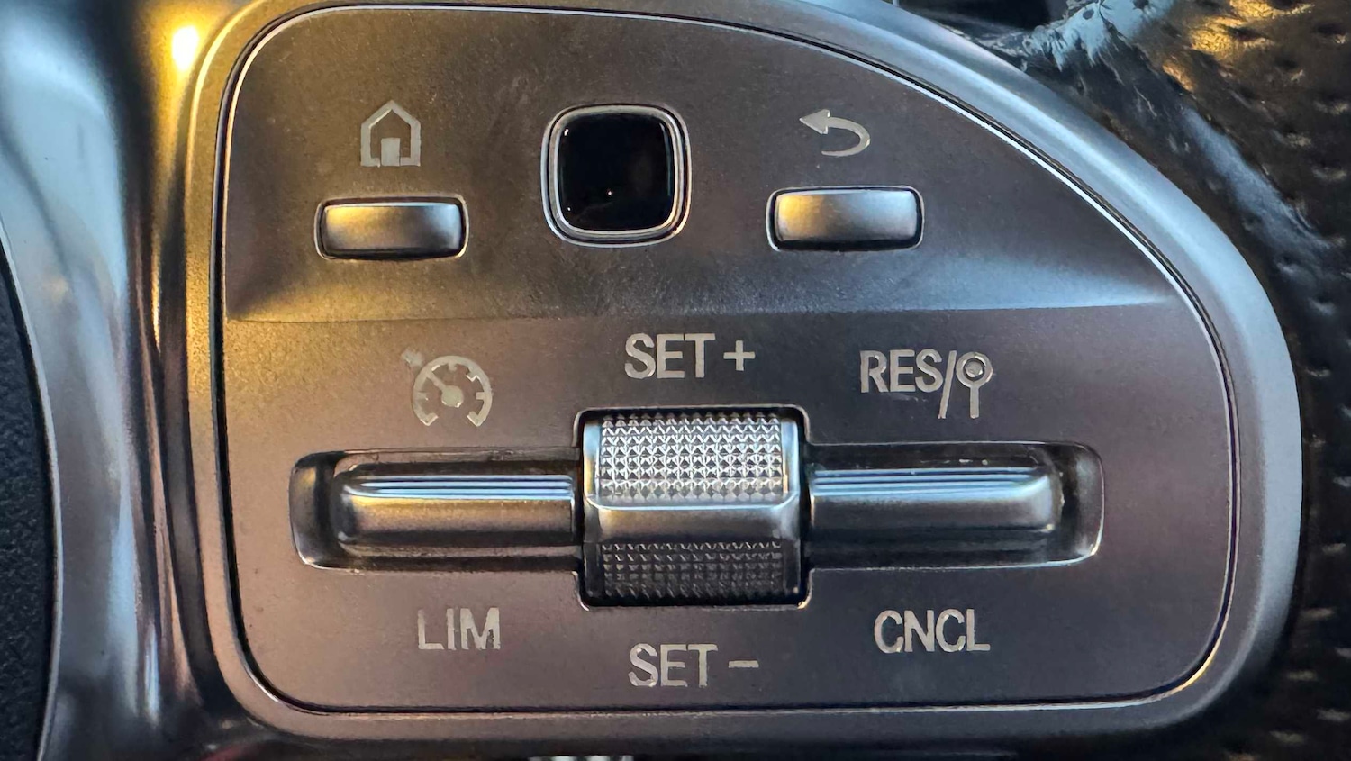 Used Mercedes-Benz A-Class 2019 for sale - 77859235: Photo 14