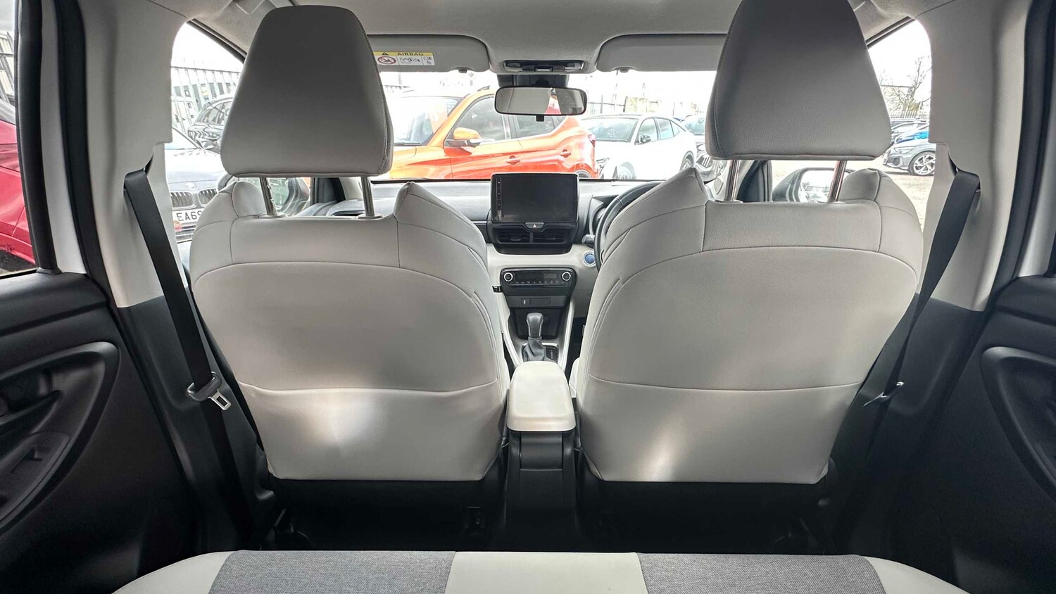 Used Toyota Yaris 2024 for sale - 77859141: Photo 8