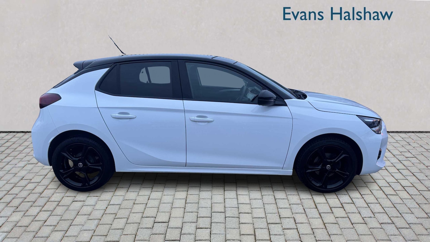 Used Vauxhall Corsa for sale - 77862302: Photo 3