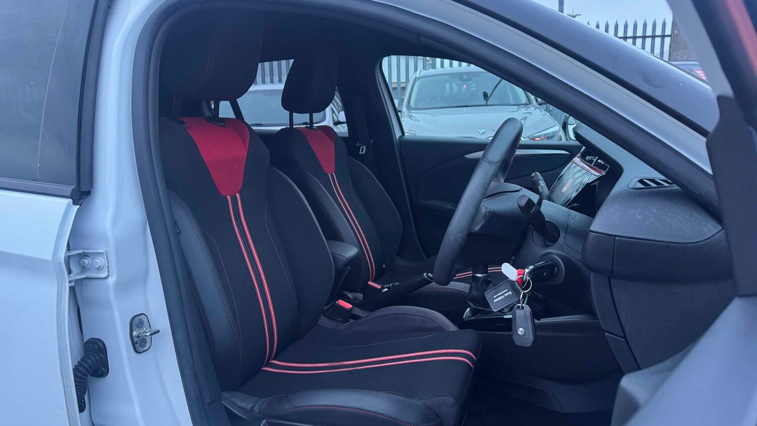 Used Vauxhall Corsa for sale - 77862302: Photo 8