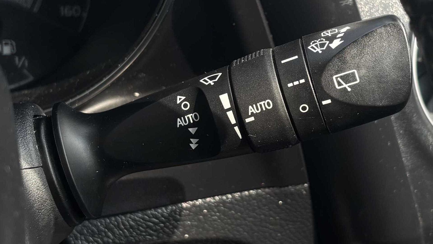 Used Toyota Auris for sale - 77857466: Photo 24