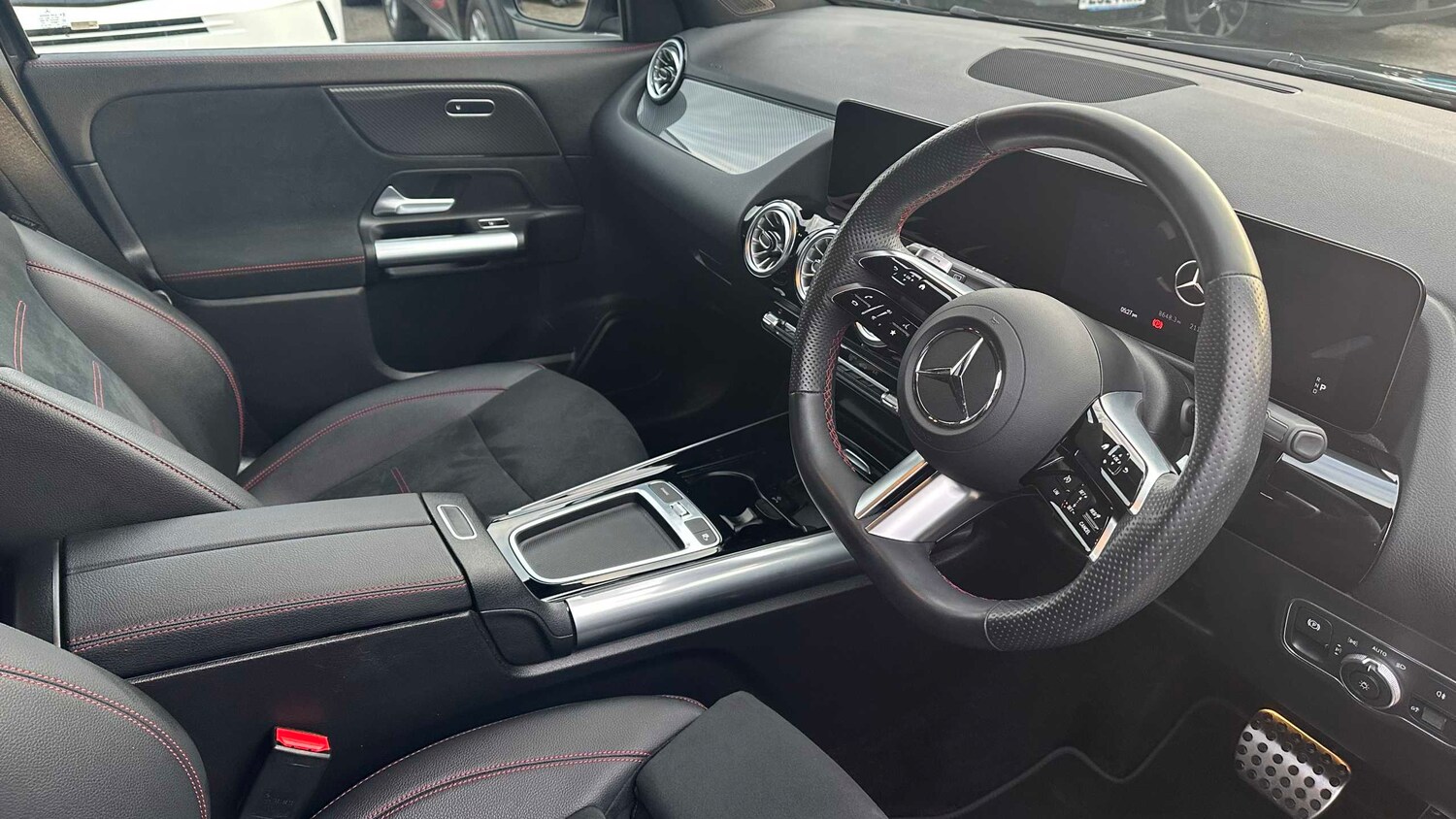 Used Mercedes-Benz GLA 2023 for sale - 77960925: Photo 10