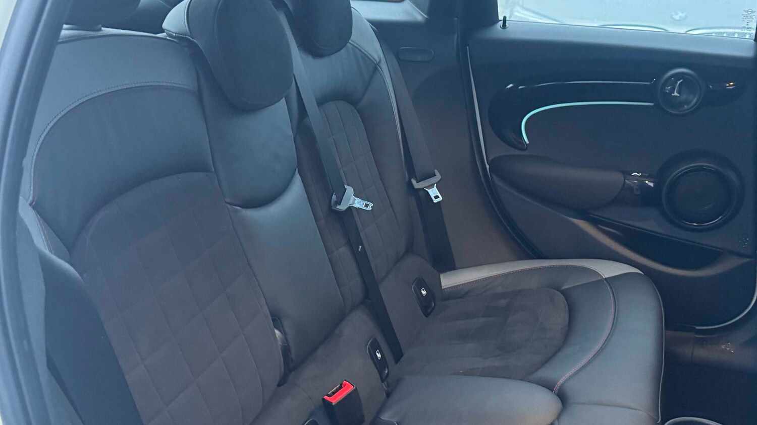 Used MINI Hatch 2022 for sale - 77859603: Photo 12