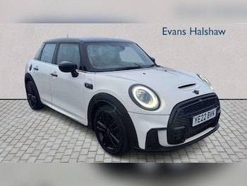 MINI Hatch feature image