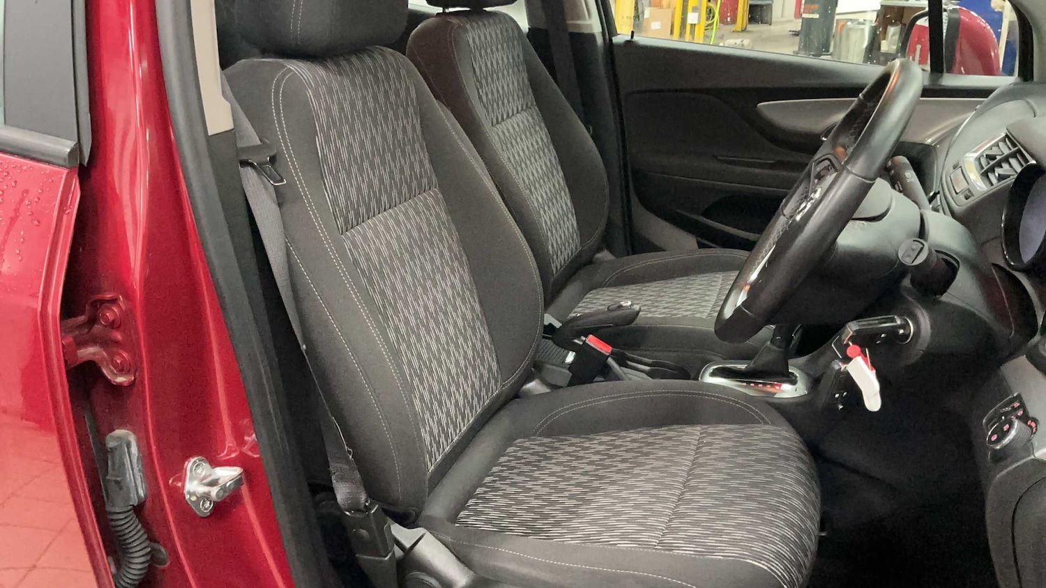 Used Vauxhall Mokka 2016 for sale - 77860084: Photo 8