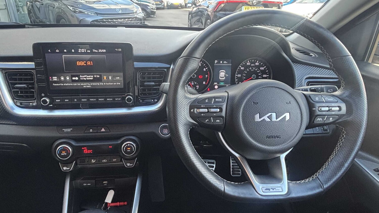 Used Kia Stonic for sale - 77858319: Photo 20