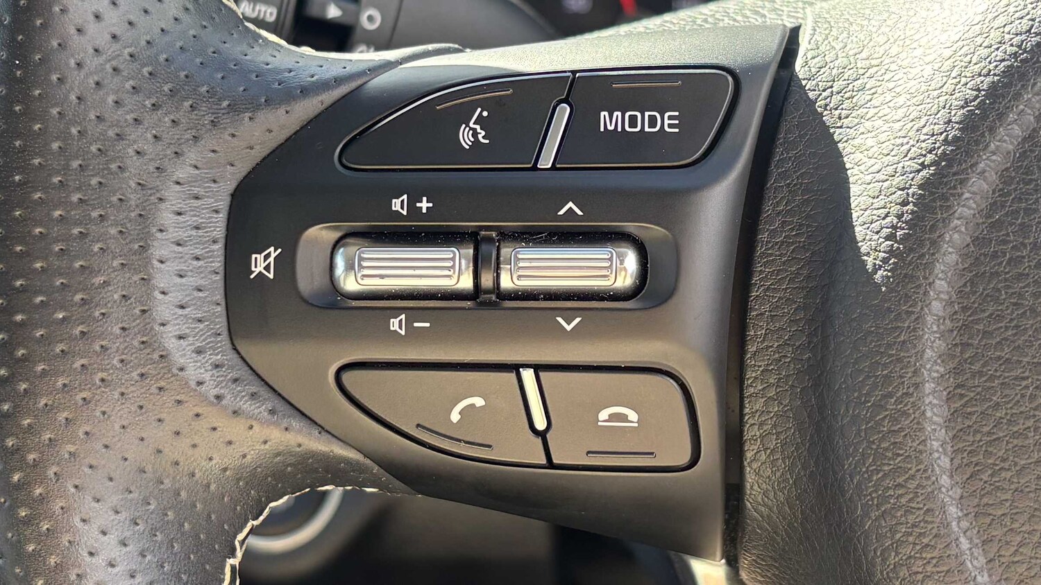 Used Kia Stonic for sale - 77858319: Photo 22