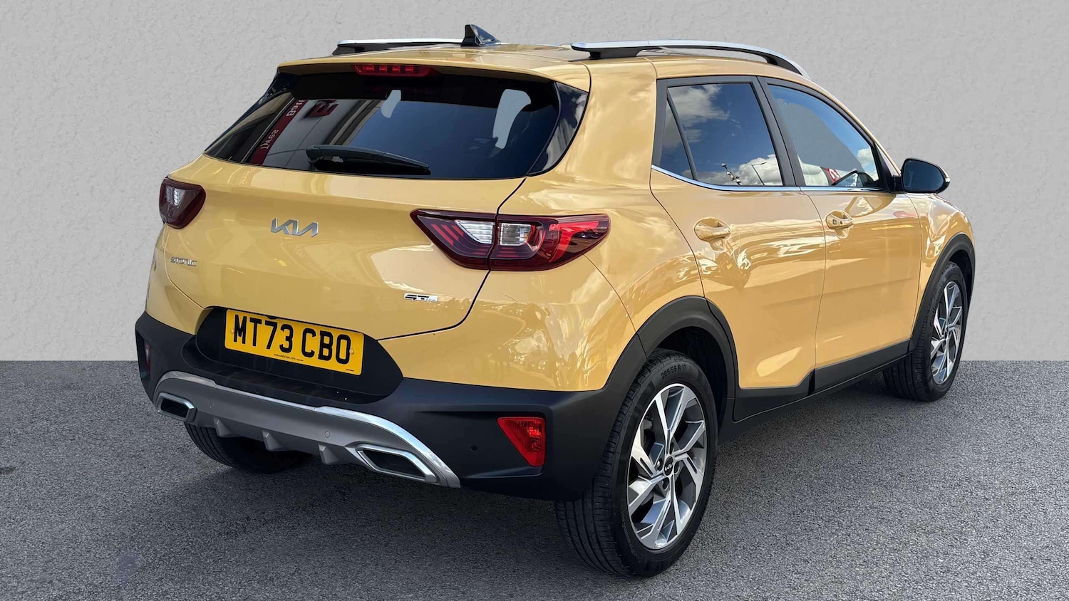 Used Kia Stonic for sale - 77858319: Photo 3