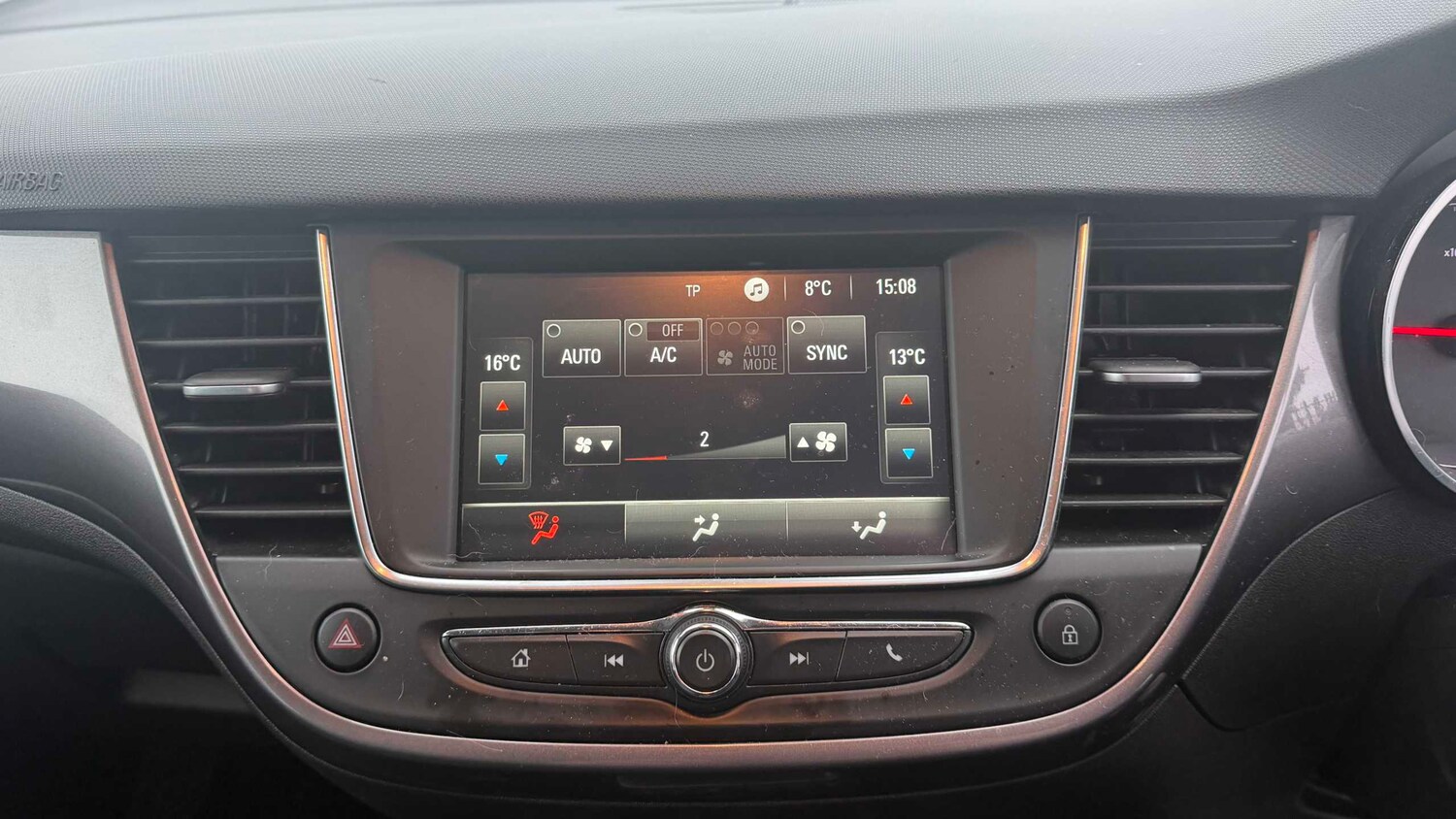 Used Vauxhall Crossland for sale - 77860537: Photo 15