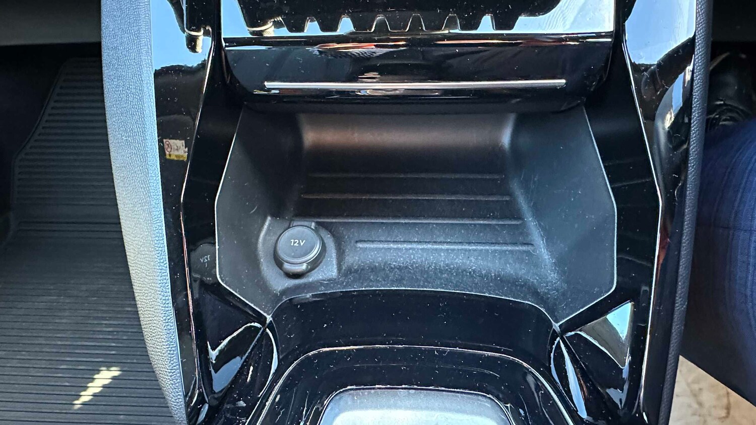 Used Peugeot 2008 2025 for sale - 77859348: Photo 11