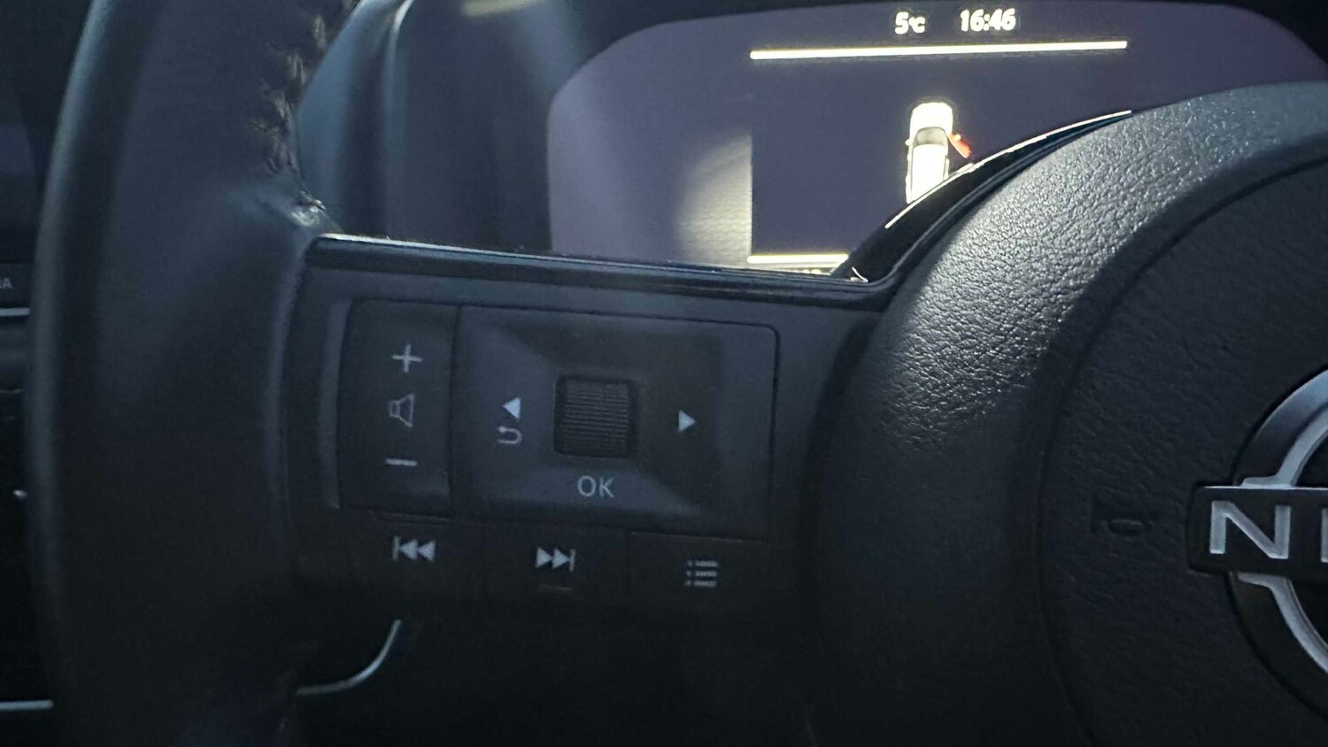 Used Nissan X-Trail for sale - 77857269: Photo 16