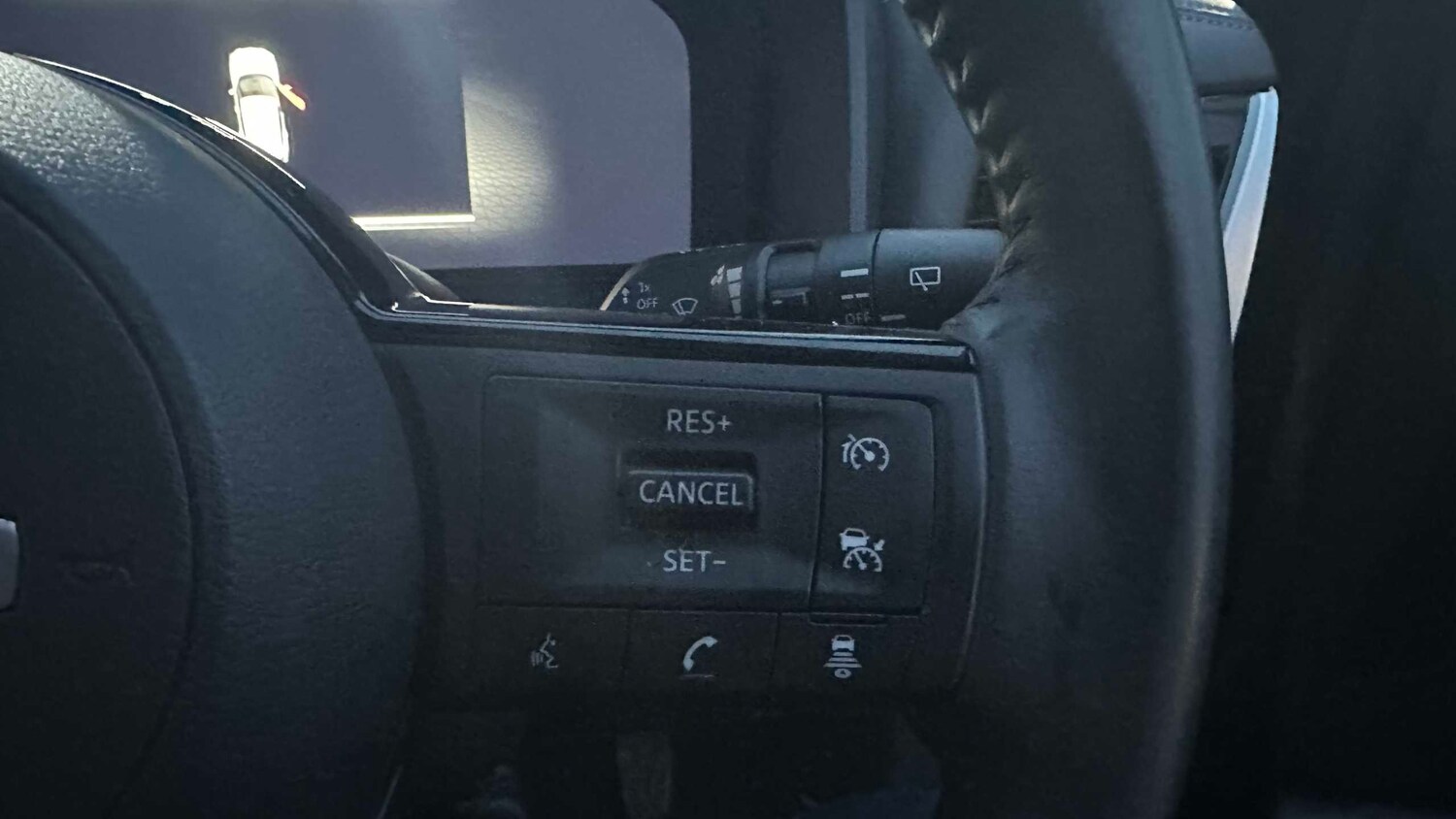 Used Nissan X-Trail for sale - 77857269: Photo 17