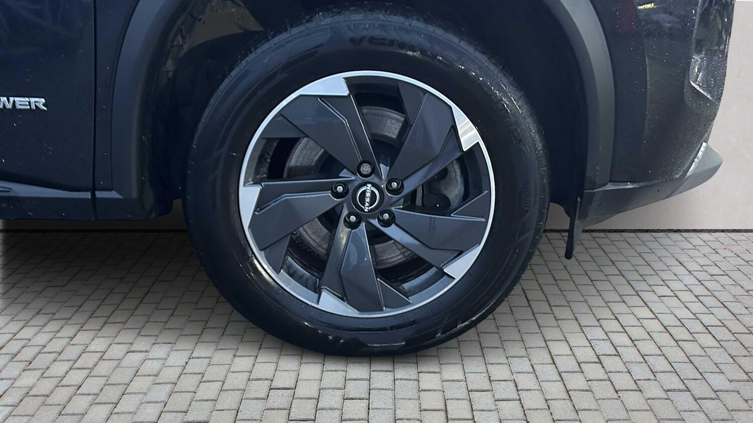 Used Nissan X-Trail for sale - 77857269: Photo 8