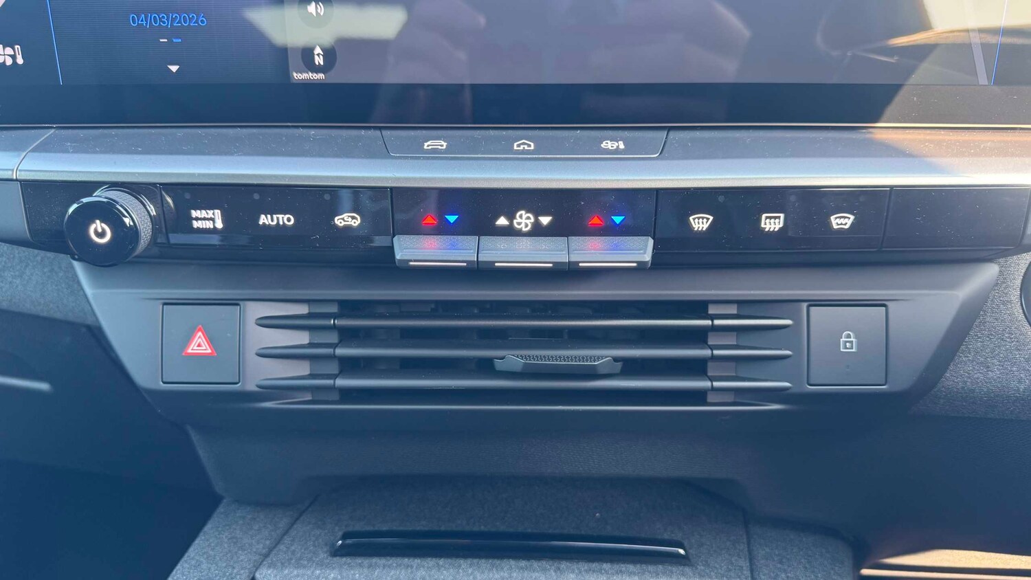 Used Vauxhall Grandland for sale - 77856817: Photo 17