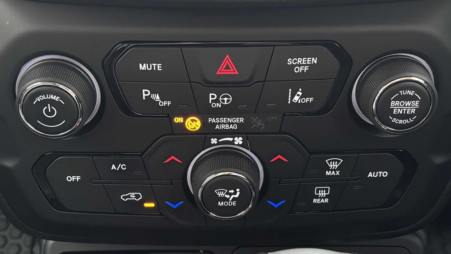 Used Jeep Renegade 2021 for sale - 77857688: Photo 29