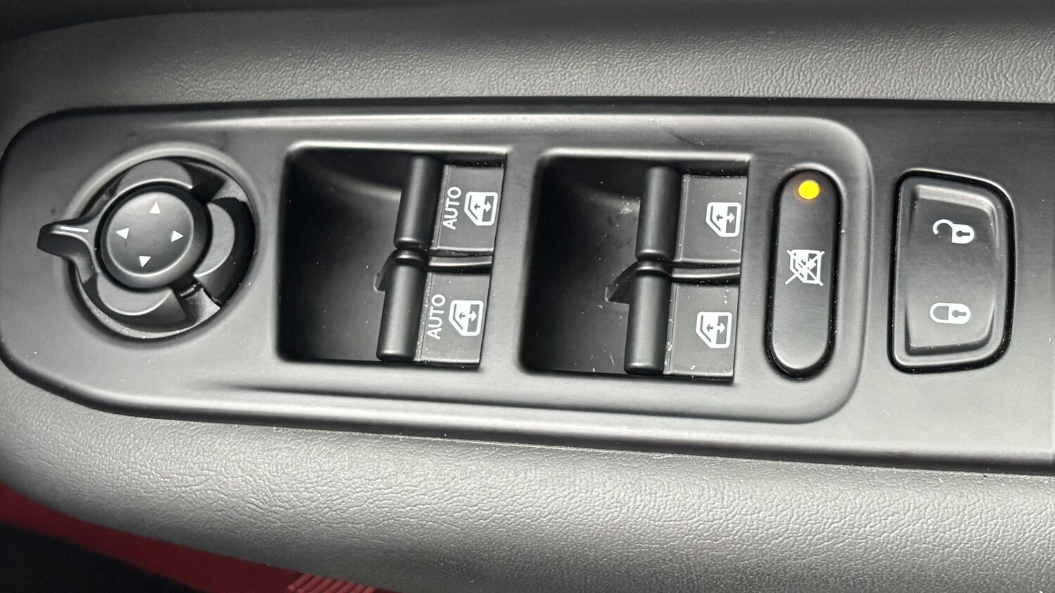 Used Jeep Renegade 2021 for sale - 77857688: Photo 34