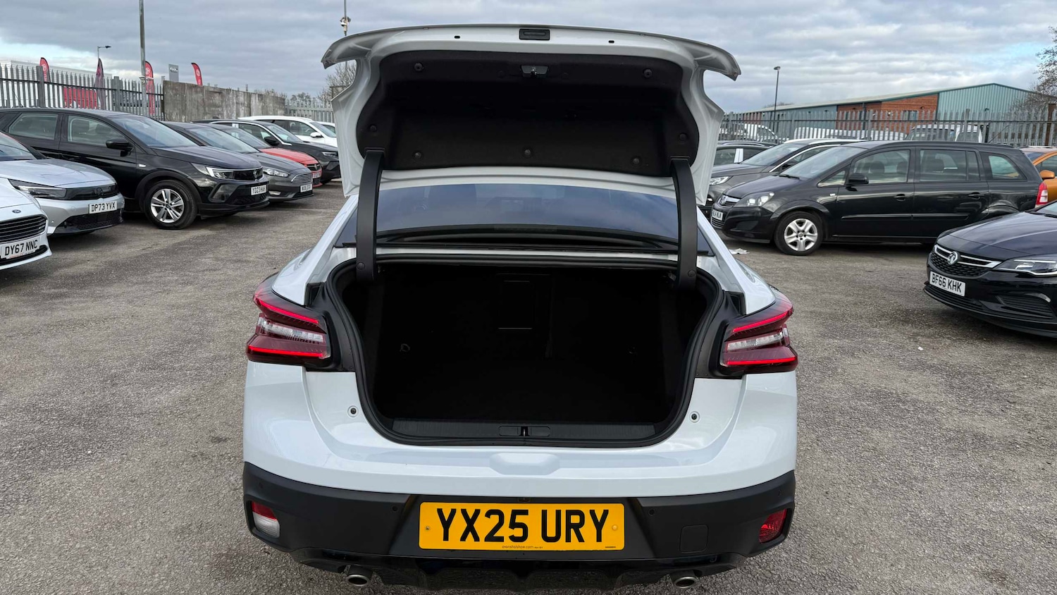 Used Citroen C4 X for sale - 77861788: Photo 8