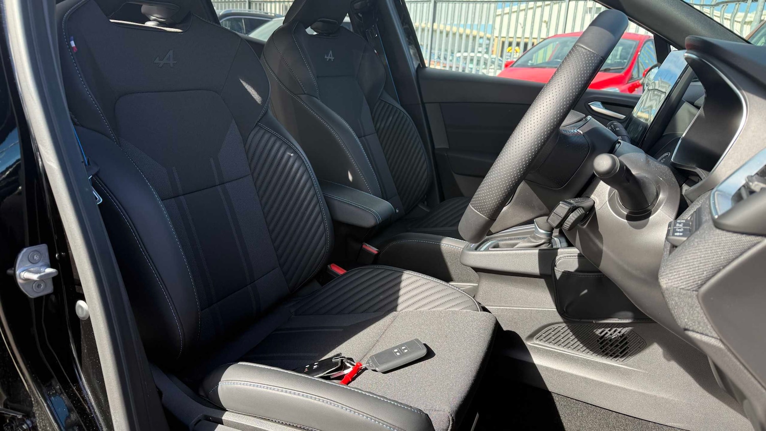 Used Renault Clio 2025 for sale - 78024315: Photo 10