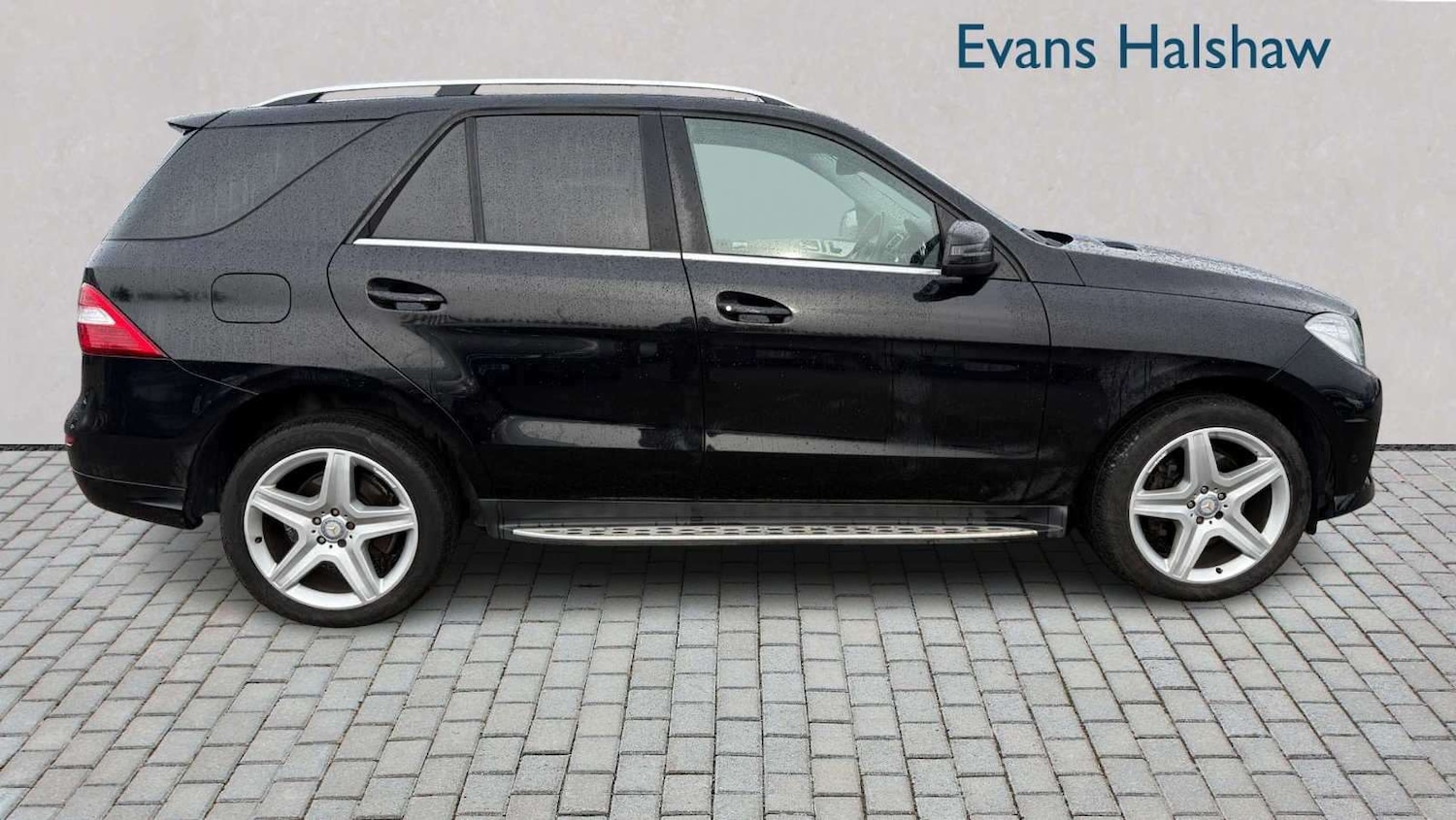 Used Mercedes-Benz M Class 2014 for sale - 77860992: Photo 8