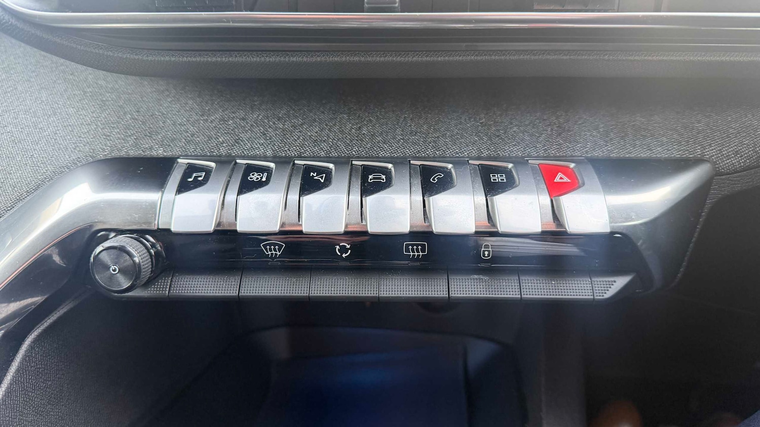 Used Peugeot 3008 2020 for sale - 77996164: Photo 21