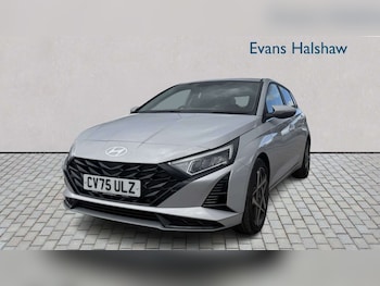 Used Hyundai i20 2025 for sale - 78857400: Photo