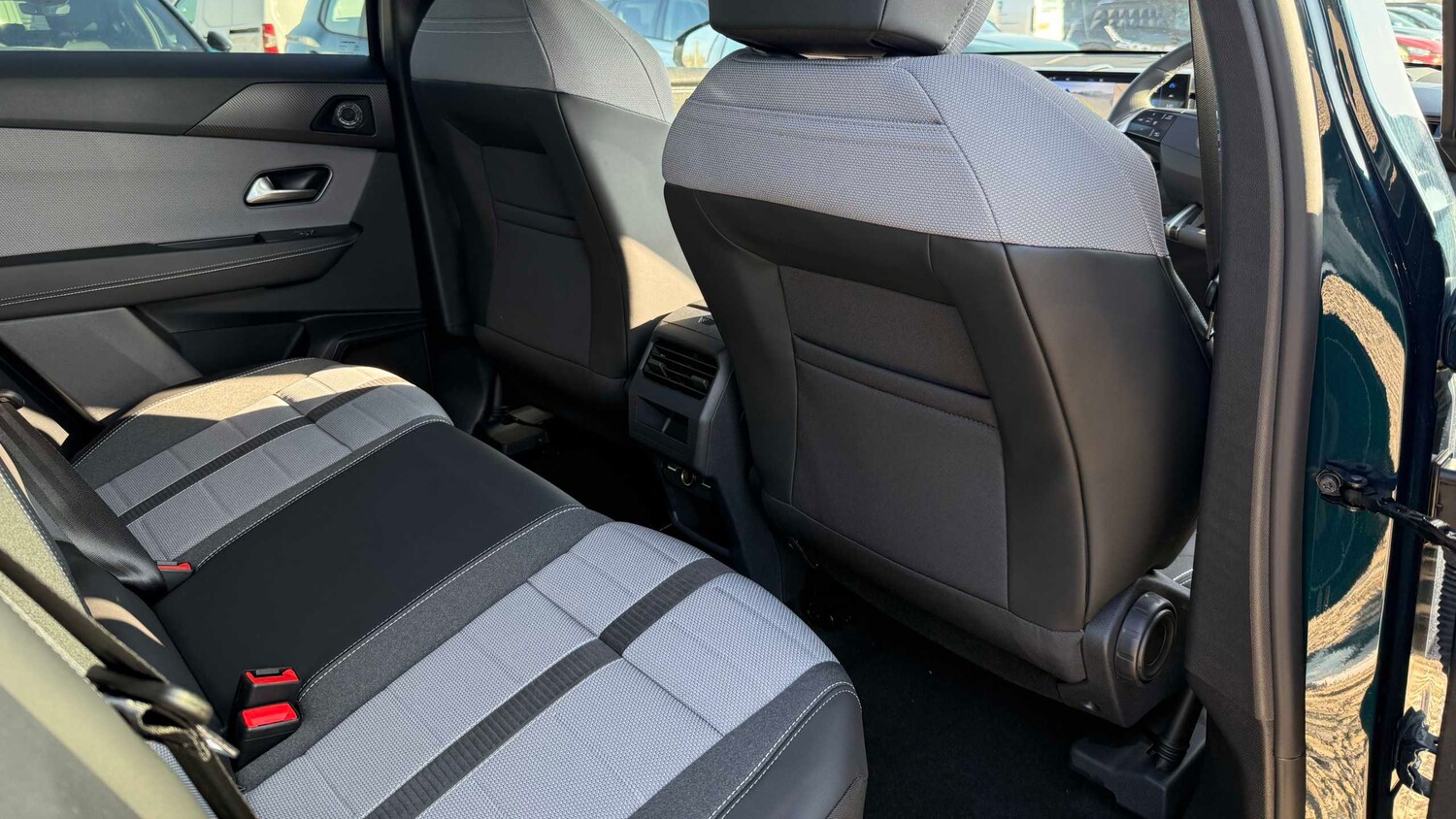 Used Vauxhall Grandland 2025 for sale - 77857811: Photo 10