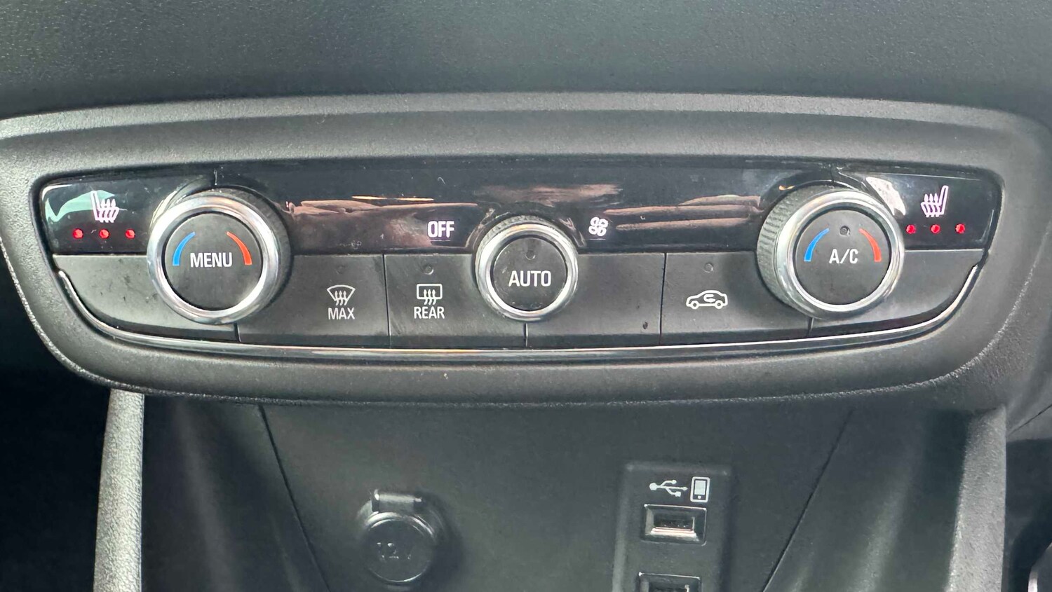 Used Vauxhall Crossland for sale - 77860120: Photo 18