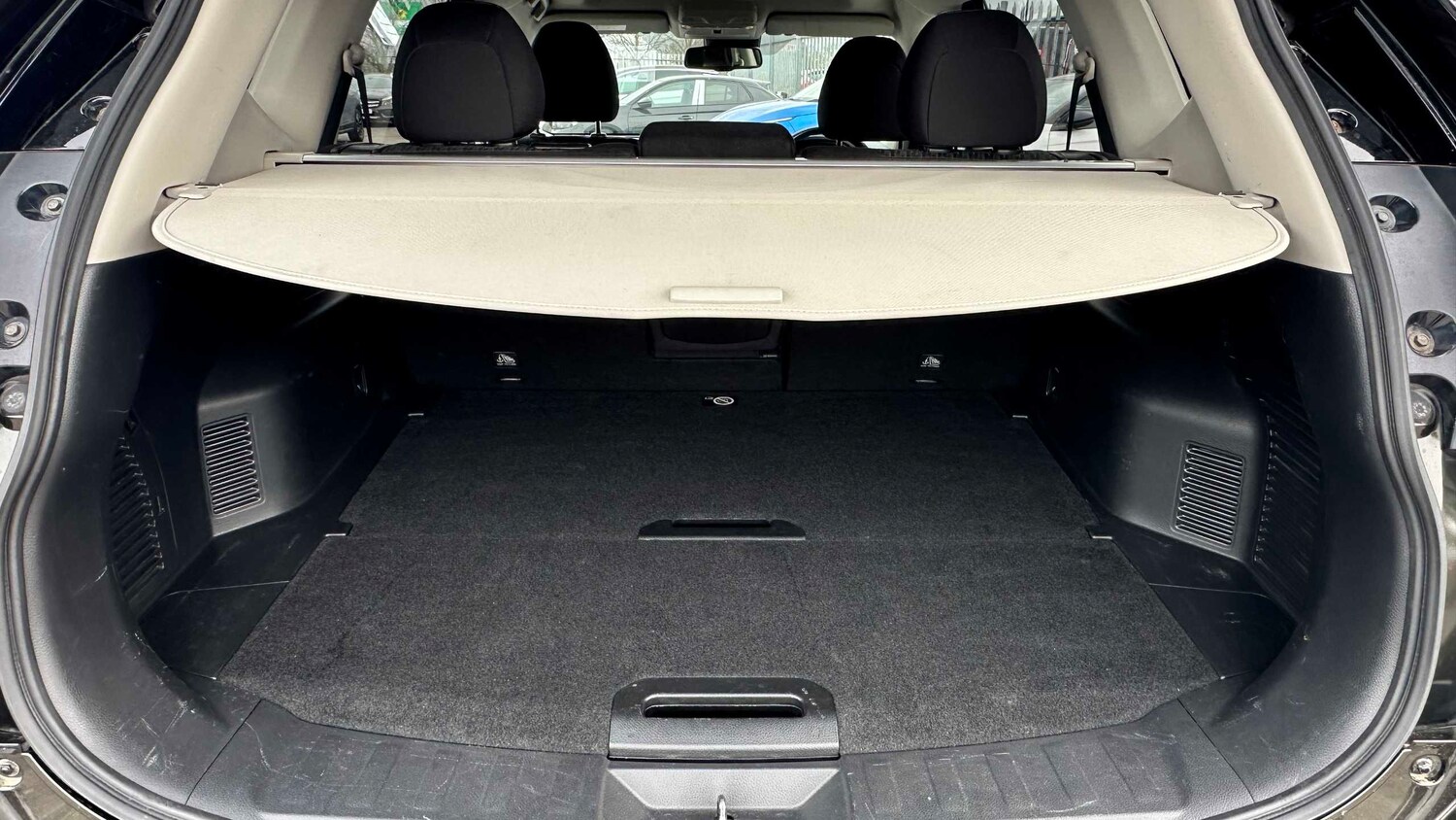 Used Nissan X-Trail for sale - 77862588: Photo 12