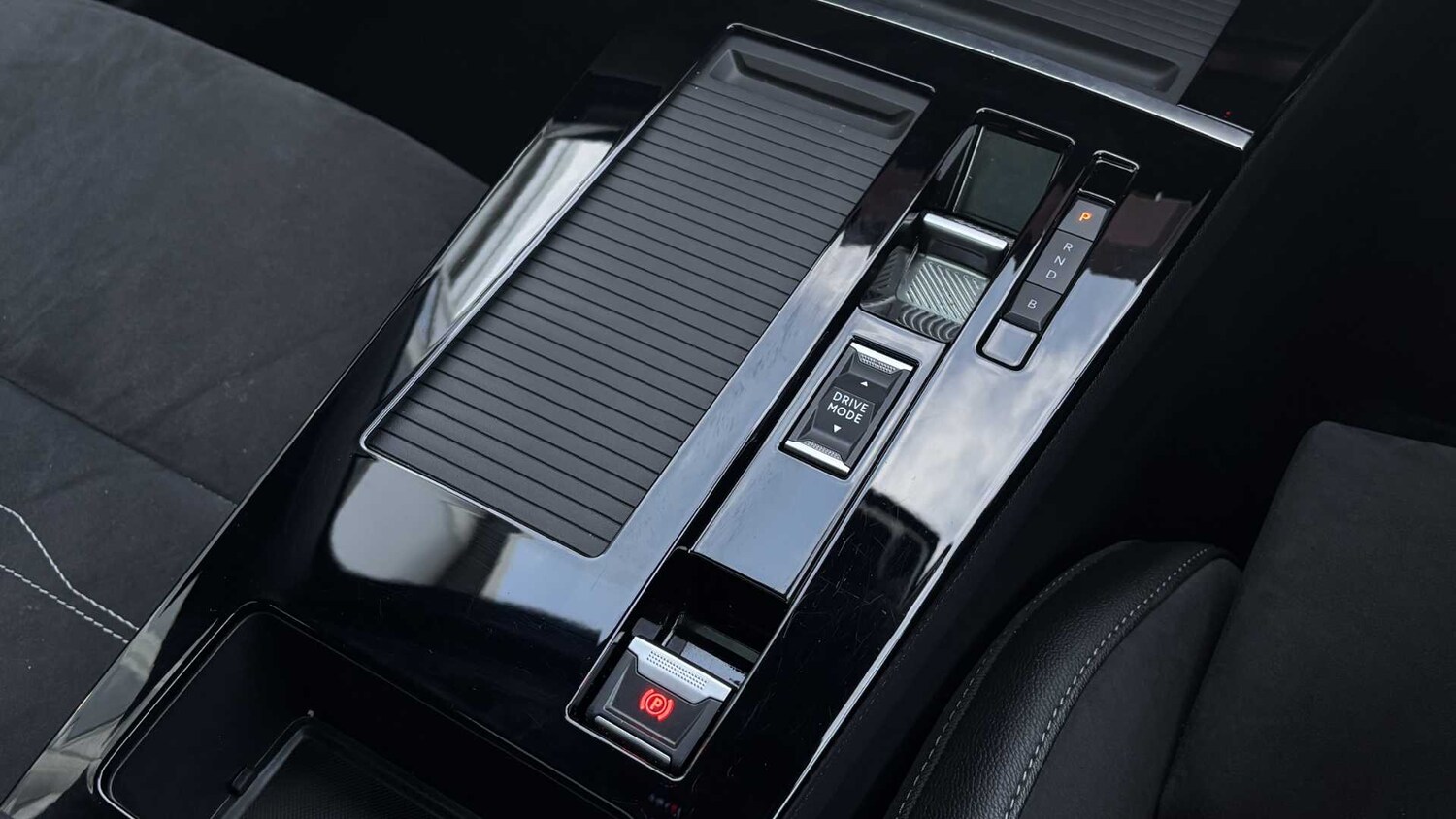 Used Vauxhall Astra for sale - 77861886: Photo 29