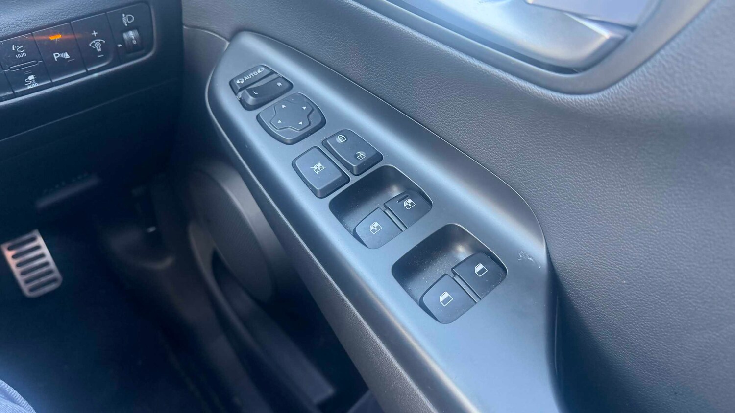 Used Hyundai KONA 2023 for sale - 78118552: Photo 25